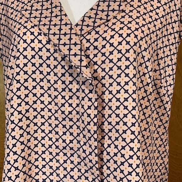 Bobeau Faux Button Down Cap Sleeve Top - EUC - Picture 2 of 6